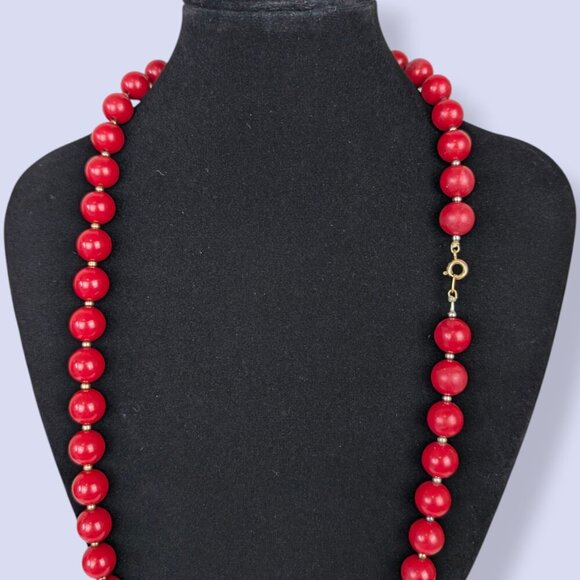 (2/$20) Vintage Red Beaded Necklace - Picture 4 of 5